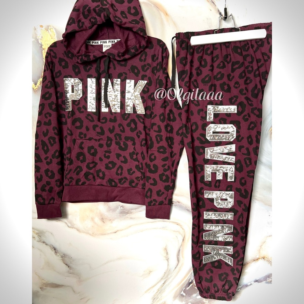 RARE! PINK Leopard Bling Set